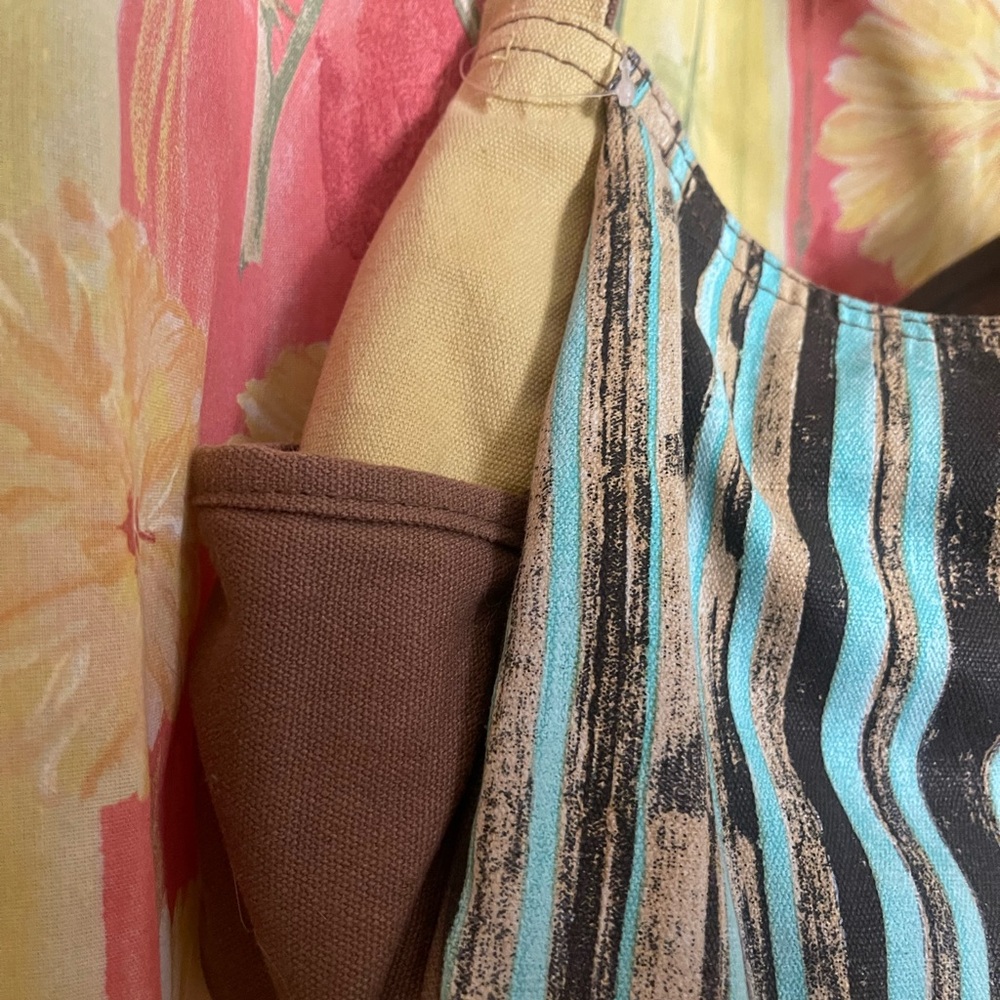 Seahorse Beaded & Painted Sea Horses Women's Kate McRostie Bag - Brown & Cream - Picture 7 of 11